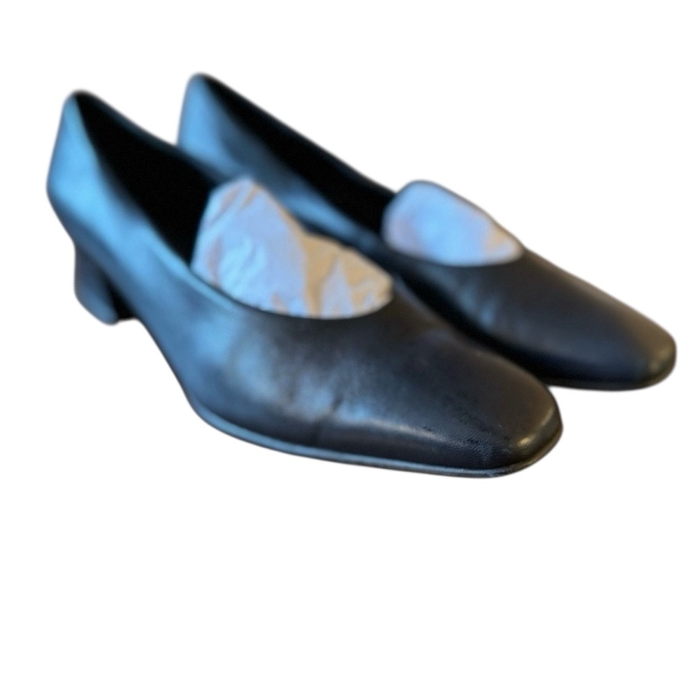 Etienne Aigner Classic Dark Navy Women's Shoes size 9.5 small block heel